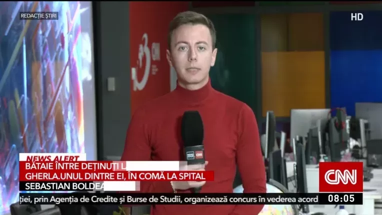 Bataie cu cioburi si cutite improvizate intre detinutii din penitenciarul Gherla