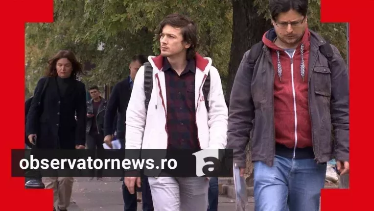 Cati bani are stransi la Pilonul II de Pensii un roman cu un salariu mediu, ce a cotizat 15 ani