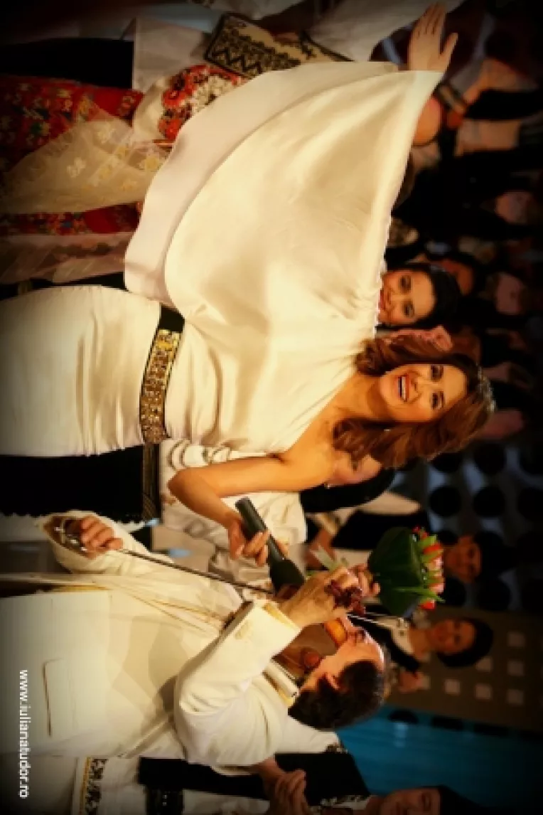 Iuliana Tudor, martor direct la impacarea dintre Maria Ciobanu si Ion Dolanescu!