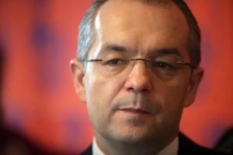 Mesajul de Craciun al Premierului Emil Boc