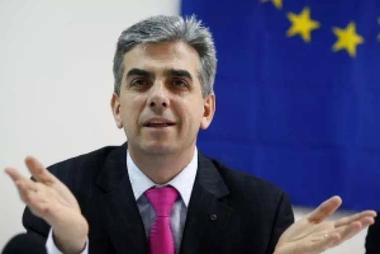 Nicolaescu a discutat cu Tariceanu despre preluarea portofoliului Muncii