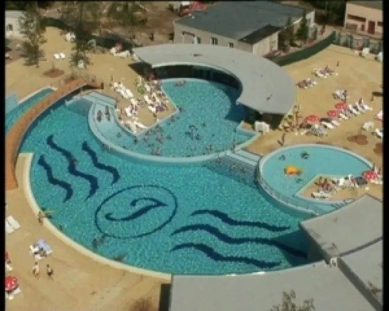 O sursa de bani: Turismul medical in Romania