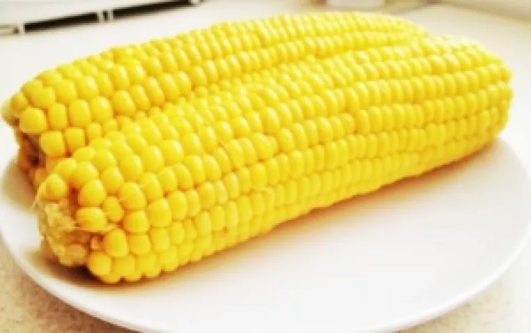 Porumbul fiert ajuta in lupta impotriva cancerului, tine bolile de inima la distanta si ajuta la memorie