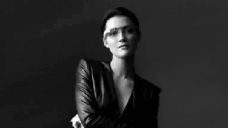 Project Glass : Ochelarii care actioneaza ca smartphone, GPS si camera