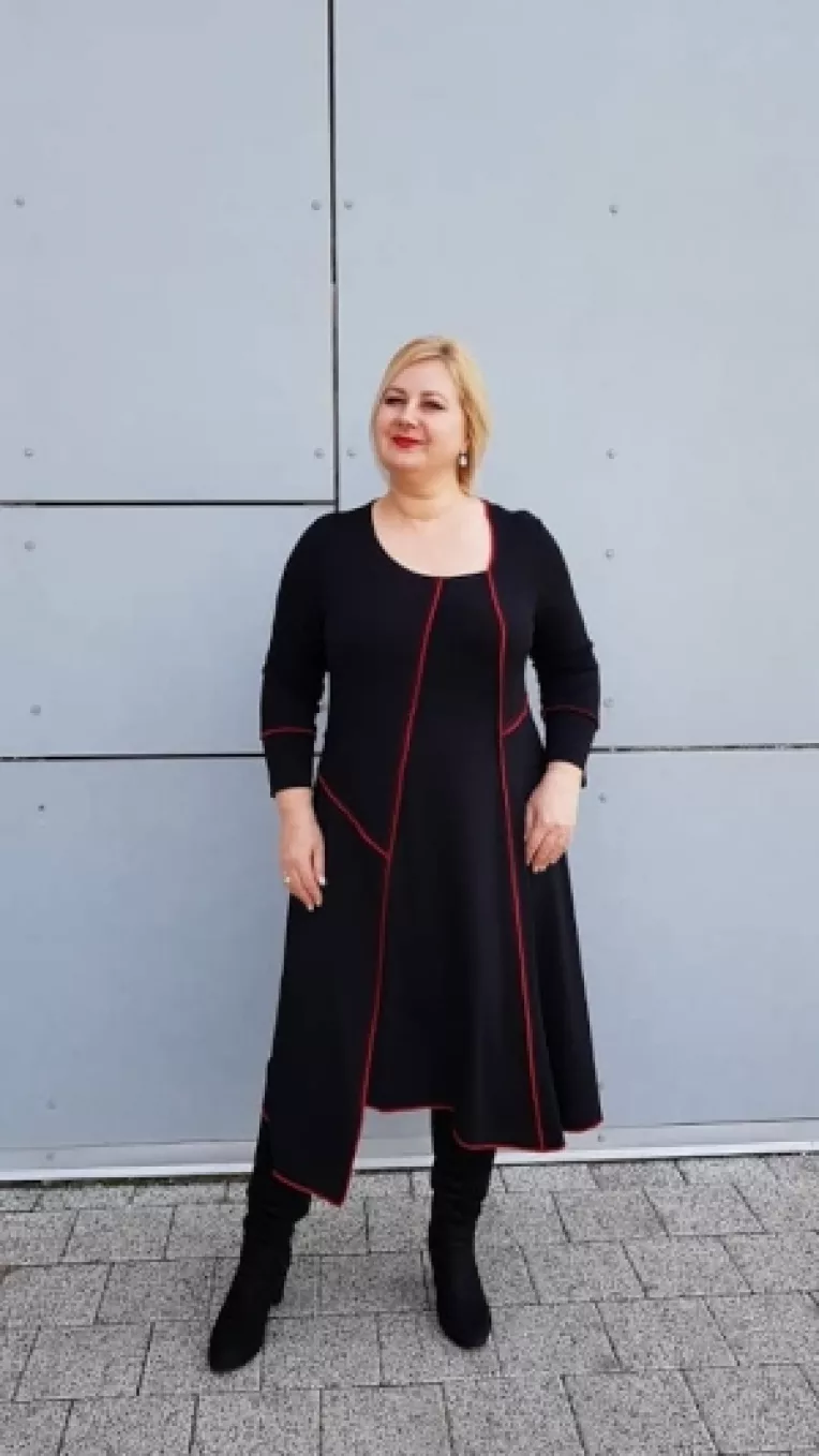 Rochia Zaza de la Marulia Atelier, o optiune pentru zilele frumoase de toamna - iarna