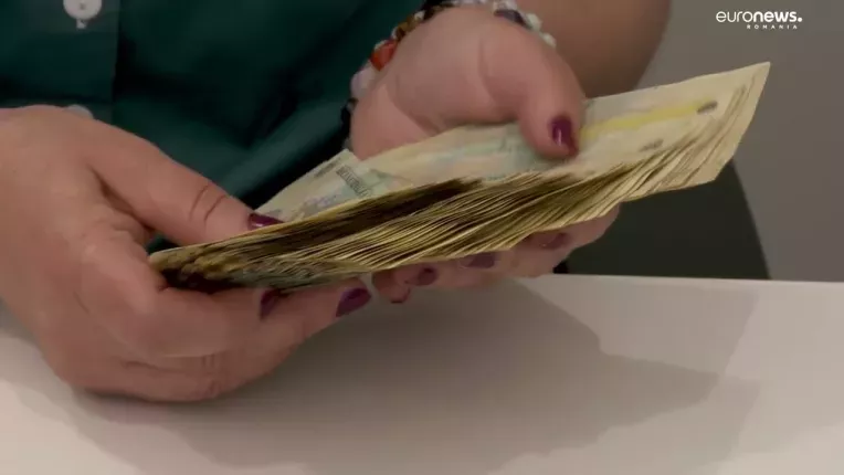 Salariul minim nu tine pasul cu preturile. Veniturile romanilor sunt cheltuite  pe alimente