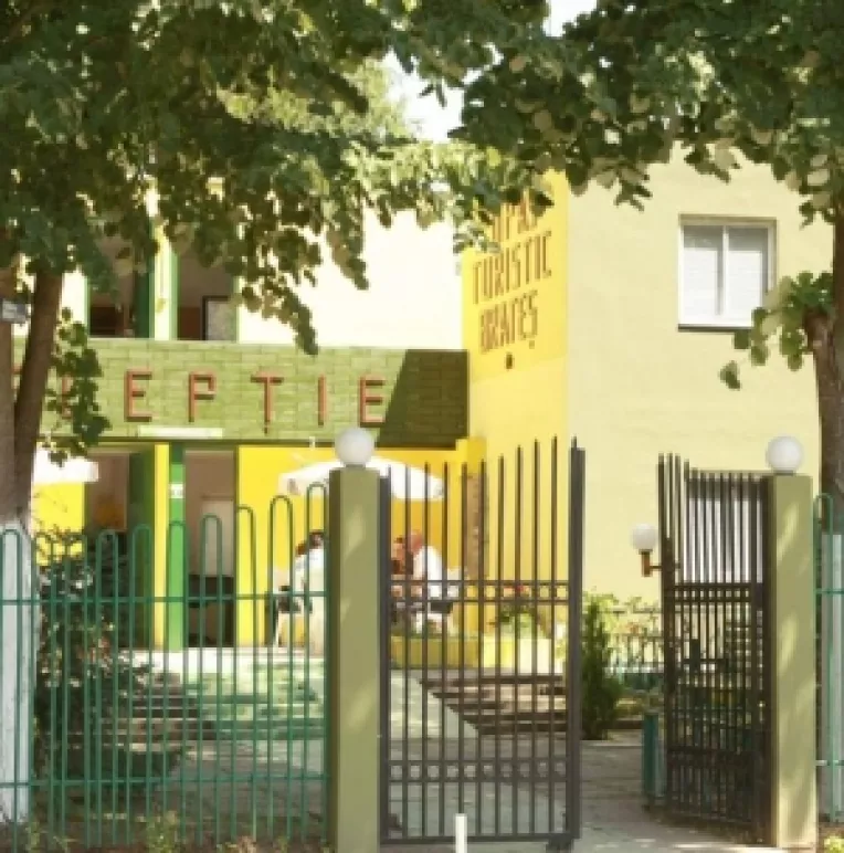 Se lasa cu plangeri penale pentru neglijenta in serviciu. Complexul Brates din Venus, la un pas de a fi inchis