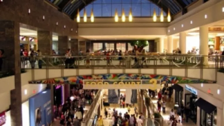 Sun Plaza va fi singurul mall din Capitala cu acces direct la metrou