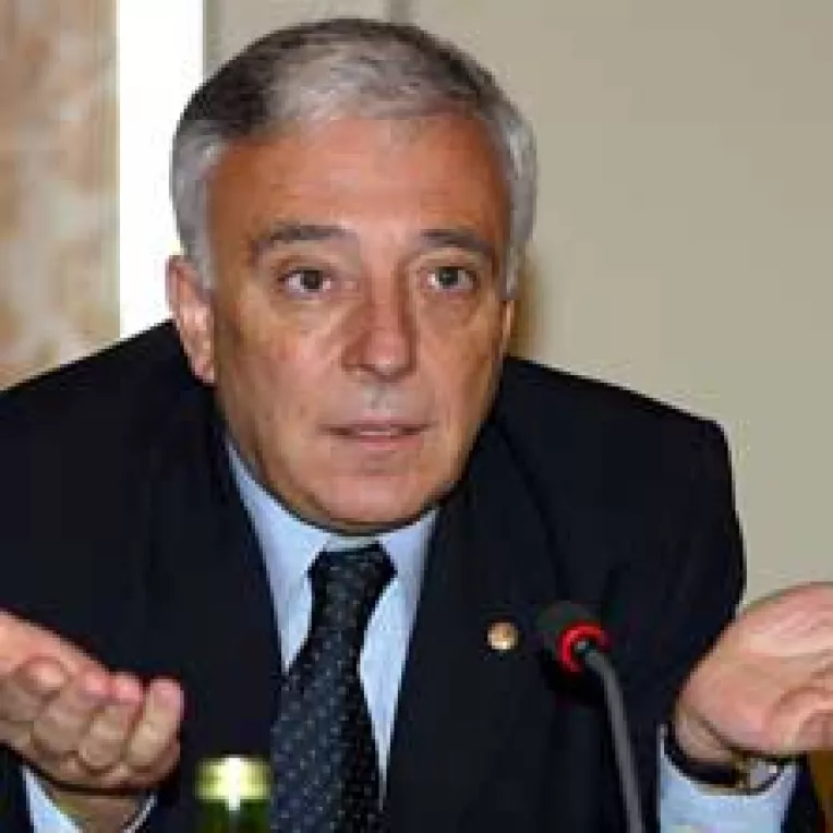 Taxa pe viciu poate da peste cap inflatia